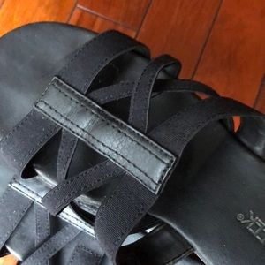 Cabin Creek “CODY” Wedge Sandal Women’s 8M GW002
